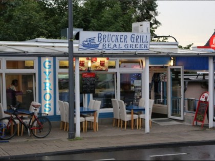 照片: Br&amp;uuml;cker Grill - Real Greek